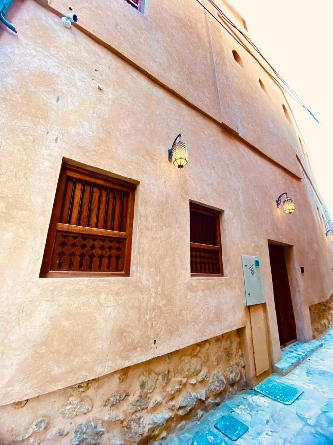 Jawharat Alaqar Inn نزل جوهرة العقر 尼兹瓦 外观 照片