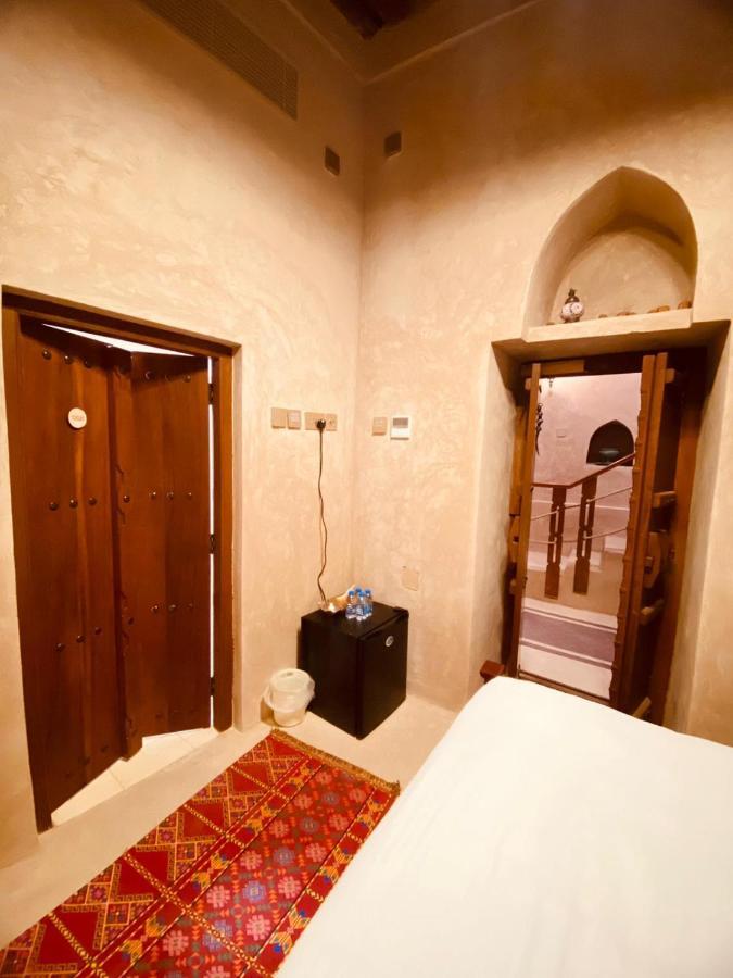 Jawharat Alaqar Inn نزل جوهرة العقر 尼兹瓦 外观 照片