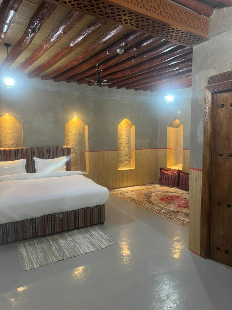 Jawharat Alaqar Inn نزل جوهرة العقر 尼兹瓦 外观 照片
